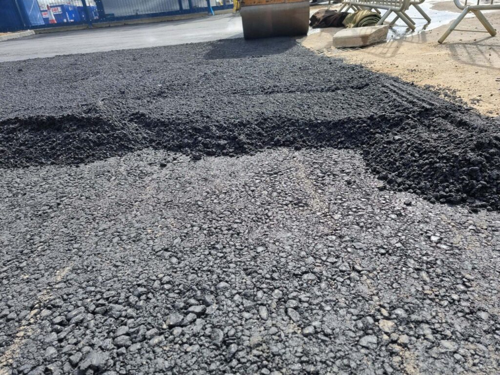 This is tarmac being laid by Ramsgate Driveways